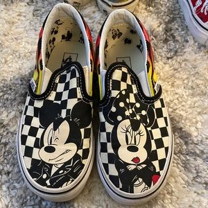 Mickey and Minnie hot rod vans